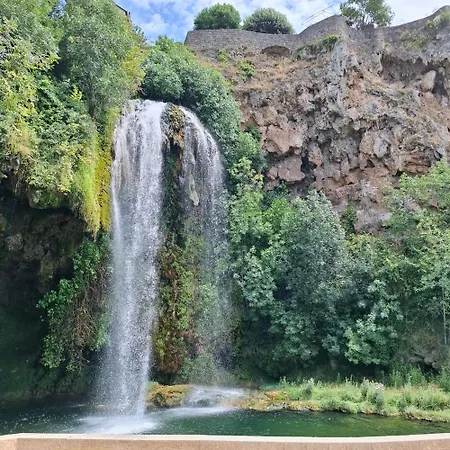 La Vie Est Belle Salles-la-Source